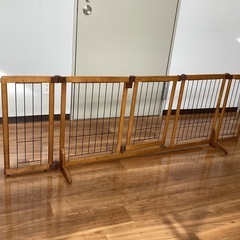 ドッグ用木製ゲート【町田市再生家具】0125の画像