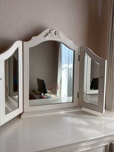 リュバンシュドレッサー&スツールヴィンテージ吉川ひなの (あーちゃん