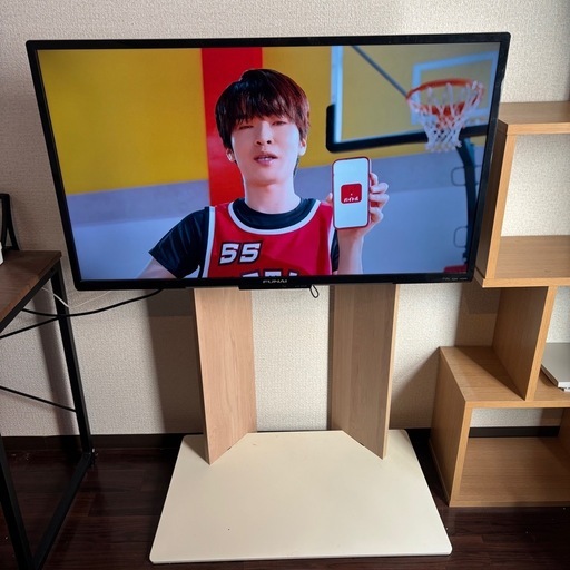 受け渡し先決定しました】2017年製テレビ40インチ テレビスタンド& Fire TV