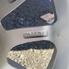 アルミホイール付スタッドレスの画像