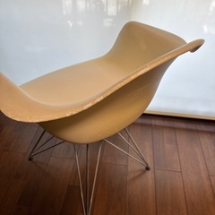 ジェネリック　イームズチェアーの画像