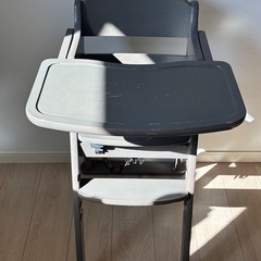 折りたたみベビーチェアの画像