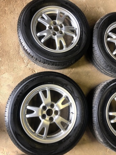 30プリウス  15インチ　ホイール 
TOYO  195/65R15