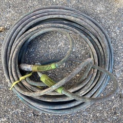 エアーコンプレッサーのホースの画像