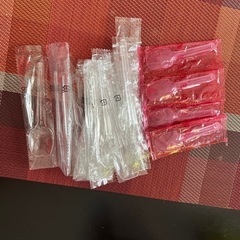 ☆未使用☆割り箸45膳くらい／使い捨てスプーン14本くらいの画像