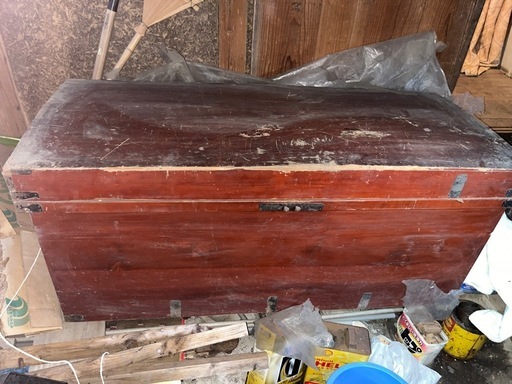 およそ築100年以上の古民家より発掘❗️長持(ながもち) 物入れ木箱宝箱