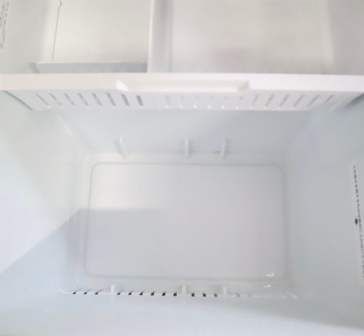 ヤマダ電機 3ドア冷蔵庫 YRZ-F36MW 2025年製 358L (じんじゃー) 浦上の