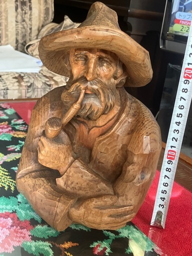 手彫りのレトロな彫刻像です。高さ27cm。 (anubis80) 代官山の