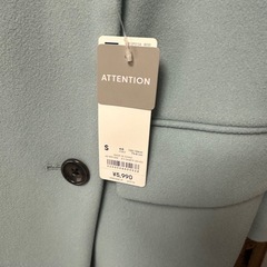 GUロングコートの画像