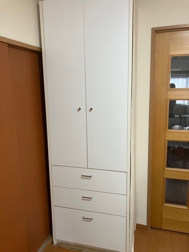 食器棚　名古屋市引渡し希望 食器棚 名古屋市引渡し希望 キッチン収納