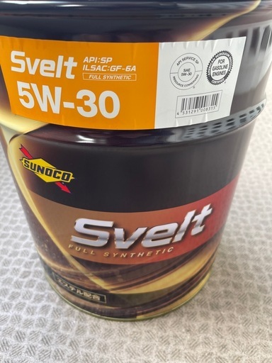 エンジンオイル　20ℓ スヴェルト　未開封