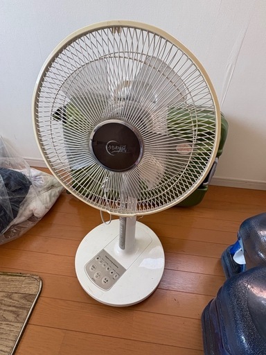 リモコン付き  冷風機    扇風機CRF105【中古】 リモコン付き 冷風機 扇風機CRF105【中古】