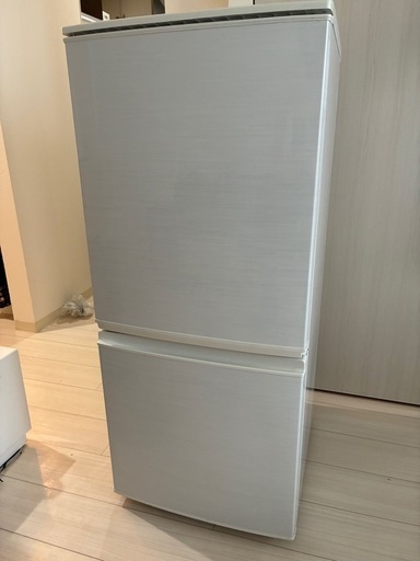 0円】シャープ 2ドア冷蔵庫 SJ-14X（137L・2013年製・説明書付） (ゆ