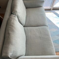 ソファ（淡いブルー、L160cm、W90cm、H70cm）の画像