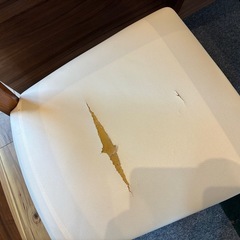 ダイニングテーブル(イス付き)の画像