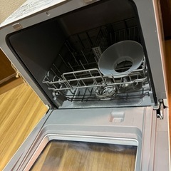 食器洗い乾燥機 1~3人用  アイリスオーヤマの画像