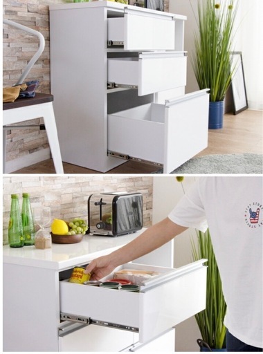 【26,800円購入】光沢ホワイト✨キッチンカウンター 幅90cm／2口コンセント付／完成品