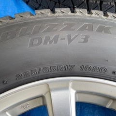 【1週間のみ使用】スタッドレスタイヤ　ブリヂストン　ブリザックDM-V3 225/65 R17の画像