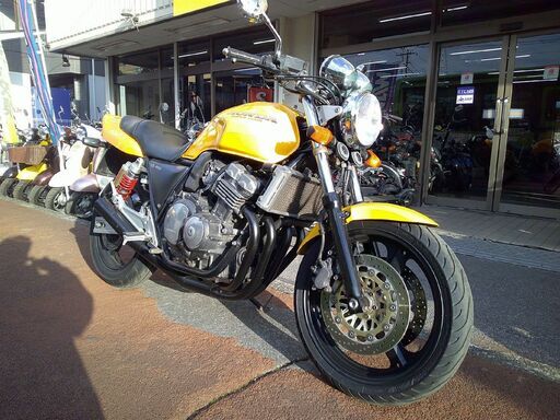 NO.5623　ＣＢ４００Ｓｕｐｅｒ　Ｆｏｕｒ　水冷４サイクル４気筒エンジン　ショート管付き　イエロー　☆彡