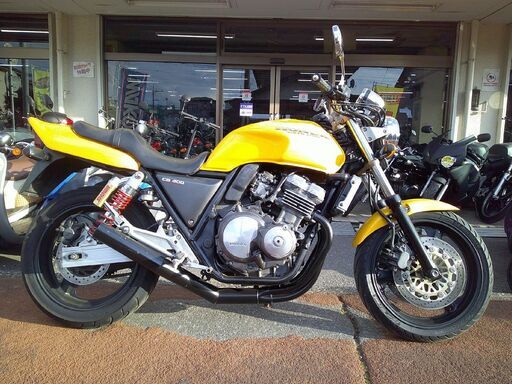 NO.5623　ＣＢ４００Ｓｕｐｅｒ　Ｆｏｕｒ　水冷４サイクル４気筒エンジン　ショート管付き　イエロー　☆彡