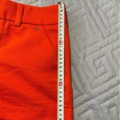 Calvin Klein レディースオレンジ ショートパンツ サイズ0の画像