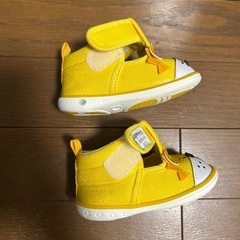 笛付きベビーシューズの画像