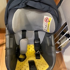 お値下げ！ Combi チャイルドシートの画像