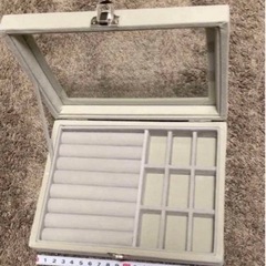 ジュエリーボックス　小物入れ　アクセサリー　ケース　収納　大容量　ピアス　グレーの画像