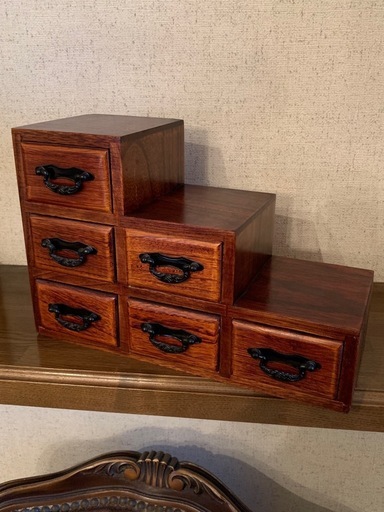 階段箪笥 小物入れ インテリア ミニチェスト アンティーク 昭和レトロ 階段箪笥型の小物入れ (ペニダー) 高岳のインテリア雑貨/小物《小物