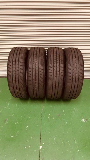 205/65R/16  サマータイヤ　ほぼ新品