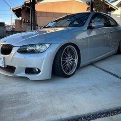 bmw e92 320i クーペ　6MT左ハンドル　サンルーフの画像