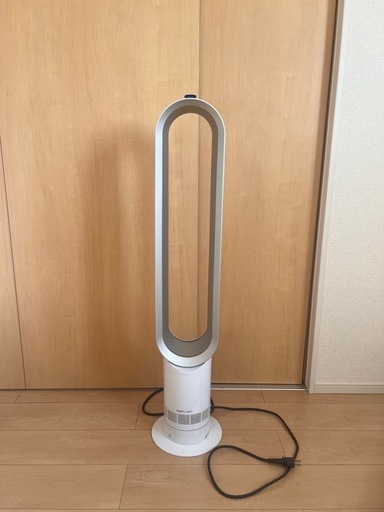 Dyson Cool タワーファン 中古　2021年製 Dyson タワーファン 扇風機 AM07 (un) 別府の季節、空調家電《扇風機