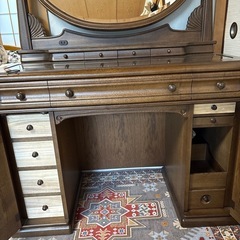 高級しっかりとした　ドレッサーの画像