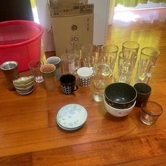 コップや小皿類もらって下さいの画像