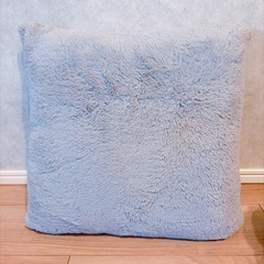 ニトリ クッション ねこ 熊  ぬいぐるみ   ソファクッションの画像