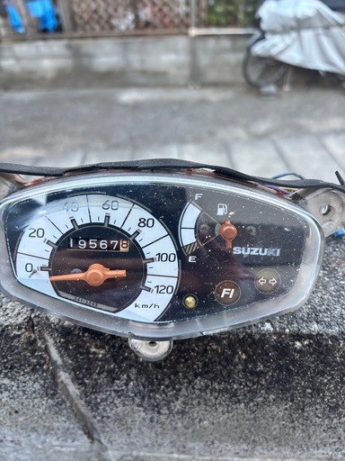 アドレスv125純正メーター (リユース工房みやざき) 辻堂のスズキの中古