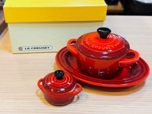 A5237【ルクルーゼ】ミニココット＆ミニオーバルプレート セット