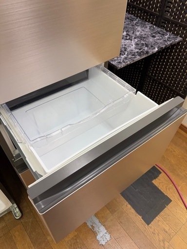 #90 売れ筋3ドア!! HITACHI 2022年 R-27RV 265L 右開き 冷凍冷蔵庫