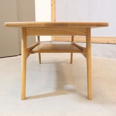 BABAKAGU(馬場家具)のハンス リビングテーブルです。オーク材の素材感を活かしたシンプルなコーヒーテーブル。北欧スタイルやカフェテイストのインテリアなどにオススメ♪の画像