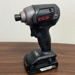 RYOBI 充電式インパクトドライバ ・充電器・充電池2個・ケース付の画像