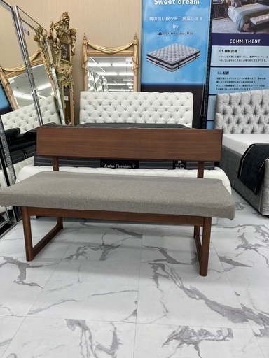 中古　木目調ベンチチェア??