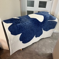 ラグ　カーペット　花柄の画像