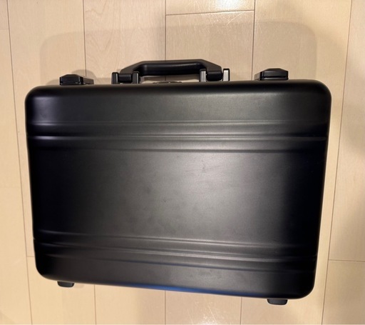 ゼロハリバートンP-Series2 アタッシュケースMade in USA アルミ (ph