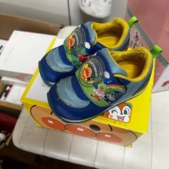 【2個】13&14cmキッズ　スニーカーの画像