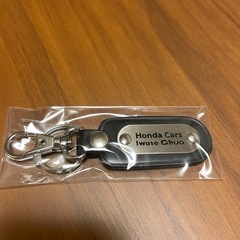 新型ヴェゼル　新品純正エンブレム一式&キーホルダーの画像