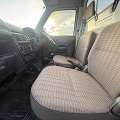 車検9年6月⭐︎4WD⭐︎MT車⭐︎走行10万㌔⭐︎タイベル ヘッドガスケット ウォーターポンプ交換済！アクティトラック⭐︎すぐ乗れます！の画像