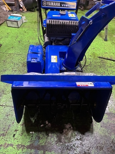 値下げ！雪飛びます！ガッチリ整備済み！最大馬力パワー１０馬力　YAMAHA除雪機　全塗装済みyt970EDお譲りします