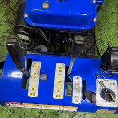 雪飛びます！整備済み！最大馬力パワー１０馬力　YAMAHA除雪機　全塗装済みyt970EDお譲りしますの画像