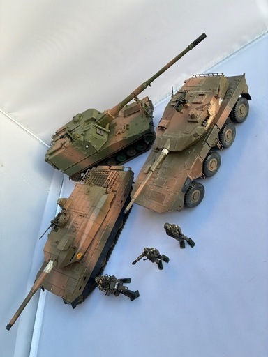 1/35 自衛隊　戦車　装甲車