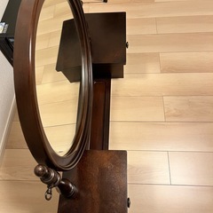 木製ダークブラウンドレッサー・鏡台アメリカ輸入家具 (バトラー) 巌根
